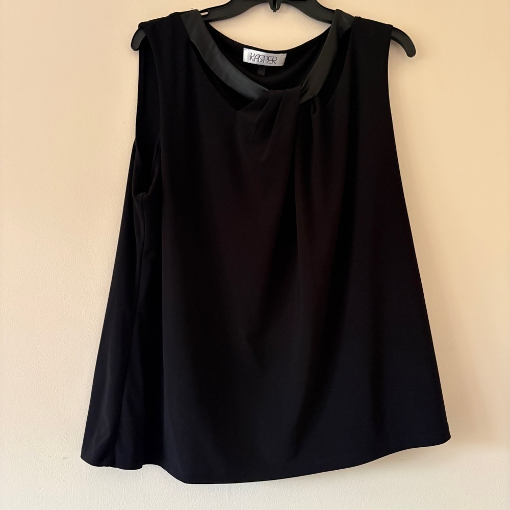 Kasper Black Sleeveless Faux Leather Trim Top 2X Plus Stretch Blouse Work Chic